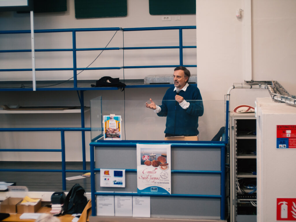 L’utopie à la criée